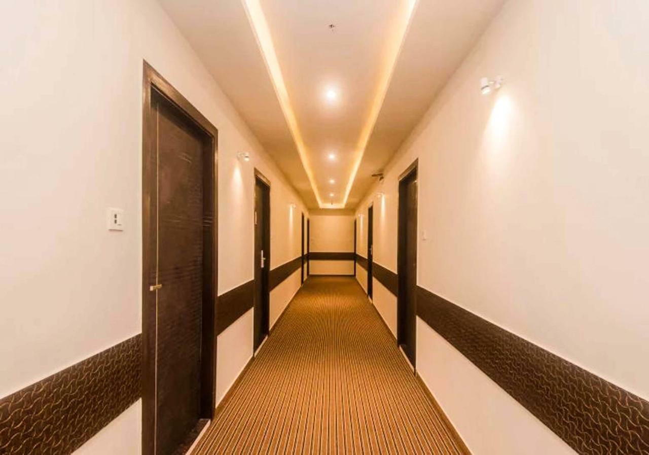 Hotel Bkc Garden - Near Us Embassy Bkc Mumbai Bombaim Exterior foto